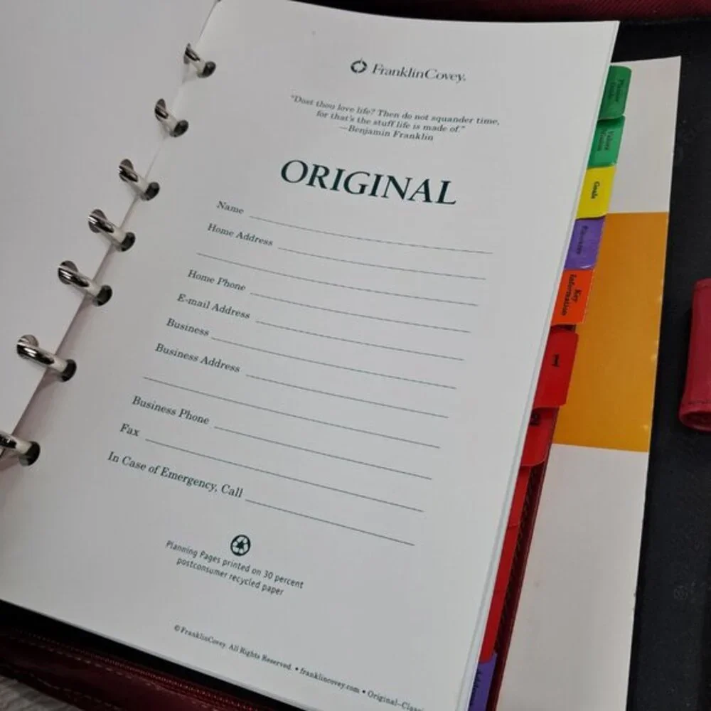 Franklin Covey Red Zip Planner Binder Briefcase Handles 7 ring organizer inserts